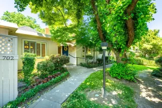 Photo #1: 221053292 Listing