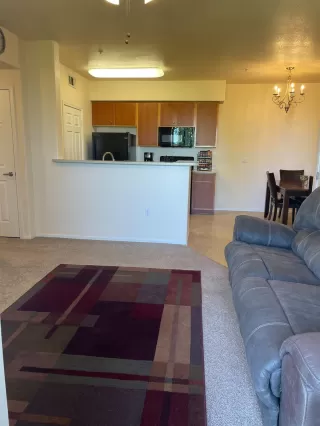 Photo #4: 221053451 Listing