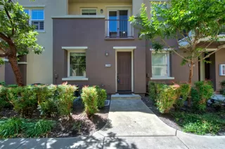 Photo #6: 221053842 Listing