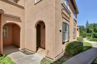 Photo #1: 221053851 Listing 