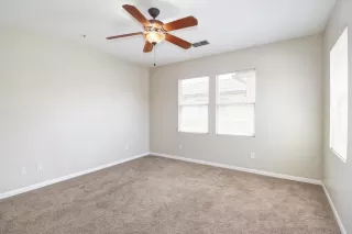 Photo #5: 221053851 Listing 