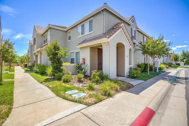 MLS: 221054891 Condo For Sale