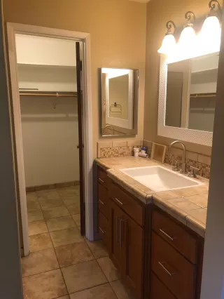 Photo #1: 221055541 Listing