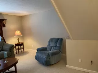 Photo #4: 221056144 Listing