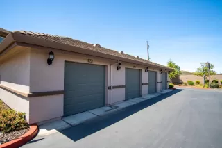 Photo #2: 221056160 Listing