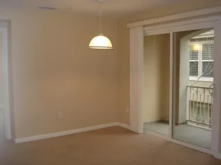 Photo #5: 221056544 Listing