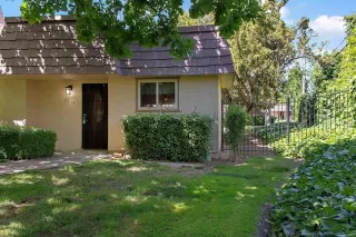 Photo #1: 221056546 Listing