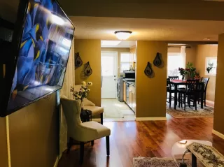 Photo #5: 221057163 Listing