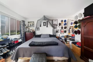 Photo #6: 221057668 Listing