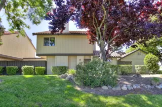 Photo #1: 221058035 Listing