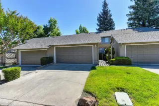 Photo #2: 221058801 Listing