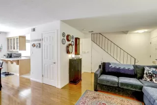 Photo #4: 221058816 Listing 