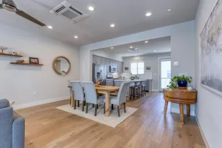 Photo #6: 221059771 Listing 