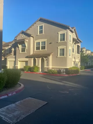 Photo #1: 221059805 Listing 