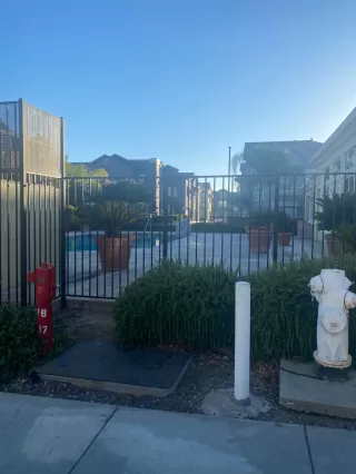 Photo #2: 221059805 Listing 