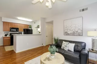 Photo #3: 221059954 Listing