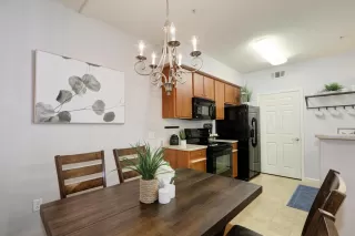 Photo #5: 221059954 Listing