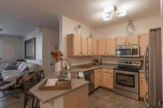 Photo #6: 221060647 Listing