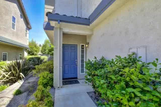 Photo #2: 221060974 Listing