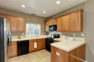 Photo #4: 221060974 Listing