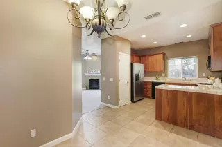 Photo #6: 221060974 Listing