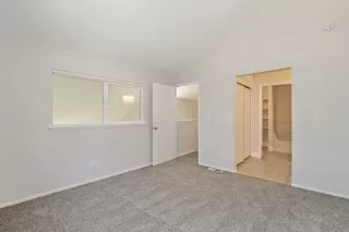 Photo #4: 221061158 Listing 