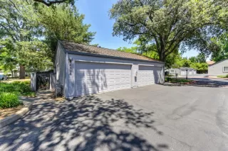 Photo #2: 221061483 Listing 