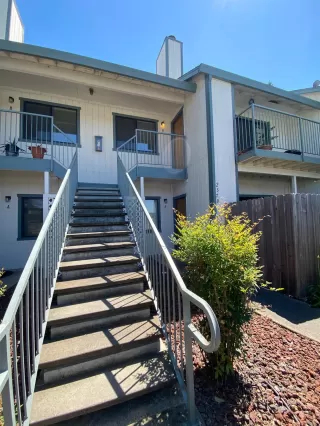 Photo #1: 221061675 Listing 
