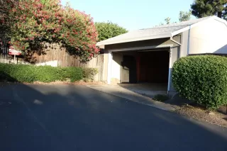 Photo #4: 221061786 Listing