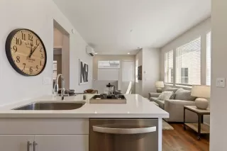 Photo #6: 221061986 Listing