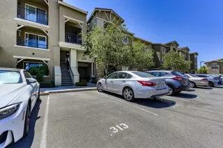 Photo #2: 221062703 Listing 