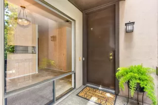 Photo #5: 221062807 Listing