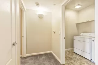 Photo #5: 221062888 Listing