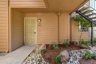 Photo #3: 221062919 Listing