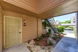 Photo #4: 221062919 Listing