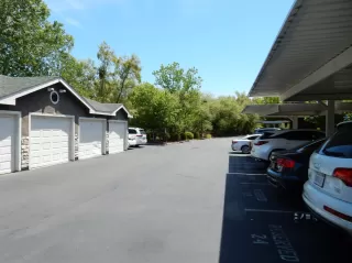 Photo #3: 221063001 Listing