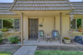 Photo #2: 221063138 Listing