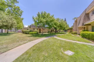 Photo #3: 221063138 Listing