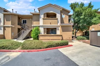 Photo #6: 221063162 Listing 