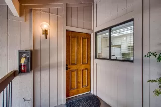 Photo #2: 221063629 Listing 