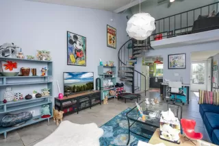 Photo #5: 221064545 Listing