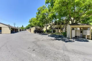 Photo #2: 221064966 Listing 