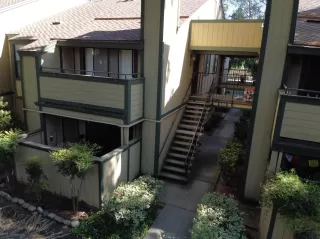 Photo #1: 221065584 Listing