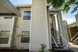 Photo #1: 221066169 Listing