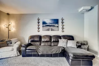 Photo #5: 221066221 Listing