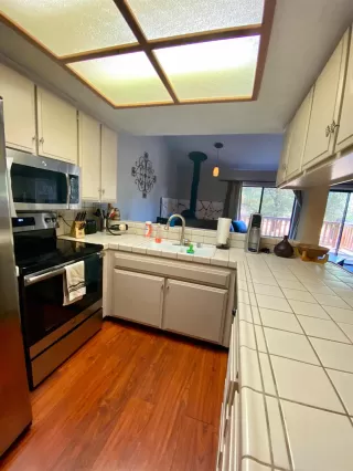 Photo #2: 221067018 Listing 