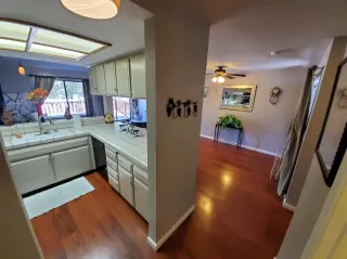 Photo #5: 221067018 Listing 