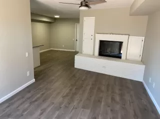 Photo #3: 221067392 Listing