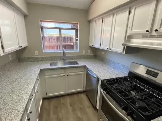Photo #5: 221067392 Listing