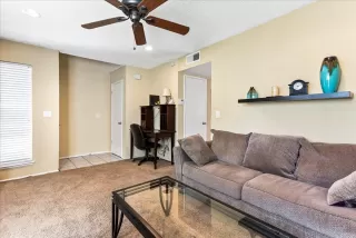 Photo #6: 221067599 Listing 